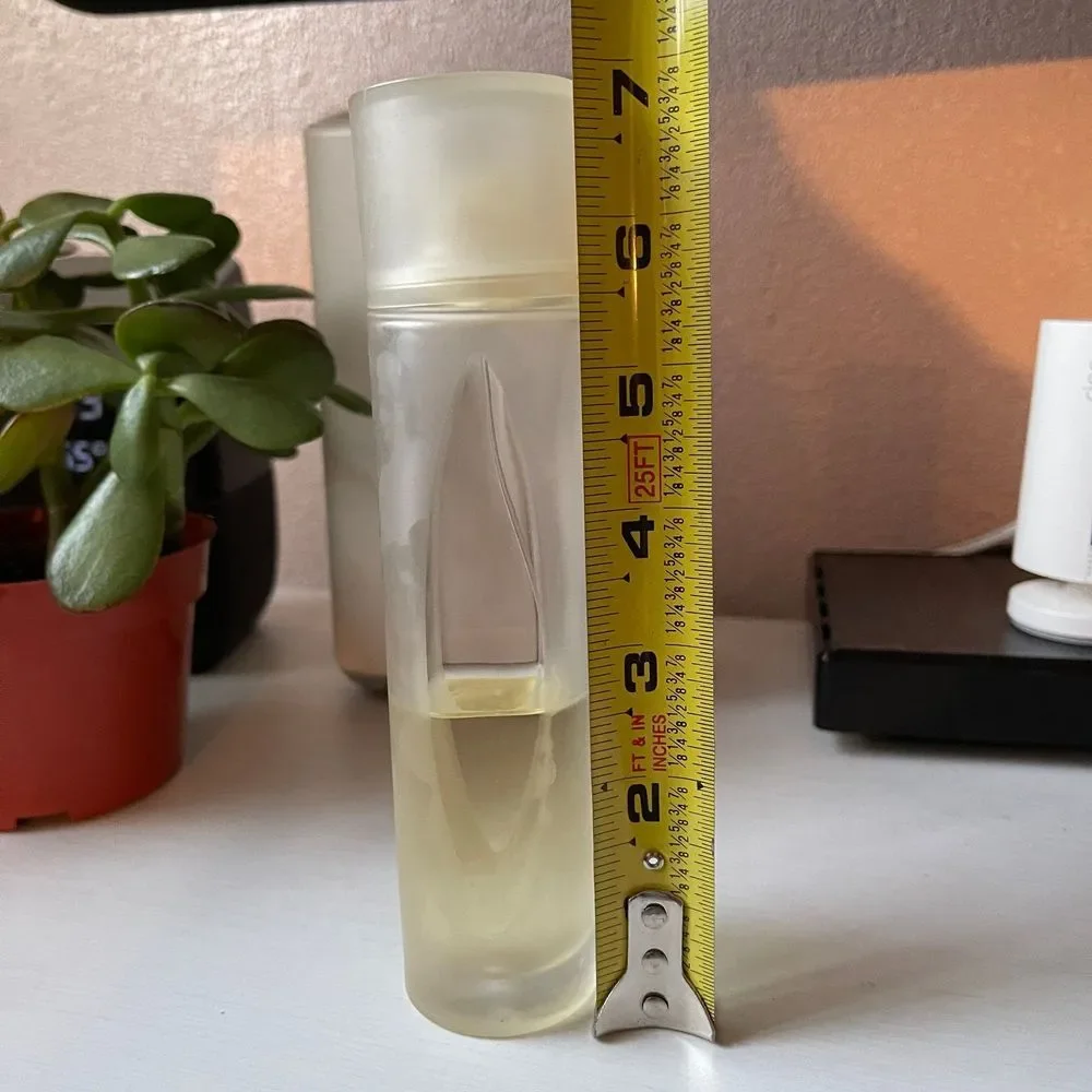 RARE Victoria's Secret body by Victoria perfume Original 3.4 Fl Oz. retired - Picture 4 of 4